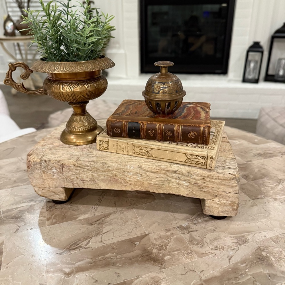 Primitive bleached wood riser